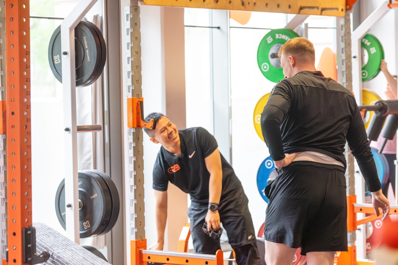 Wie finde ich den richtigen Personal Trainer in Leipzig? — 7 Kriterien die wirklich zaehlen